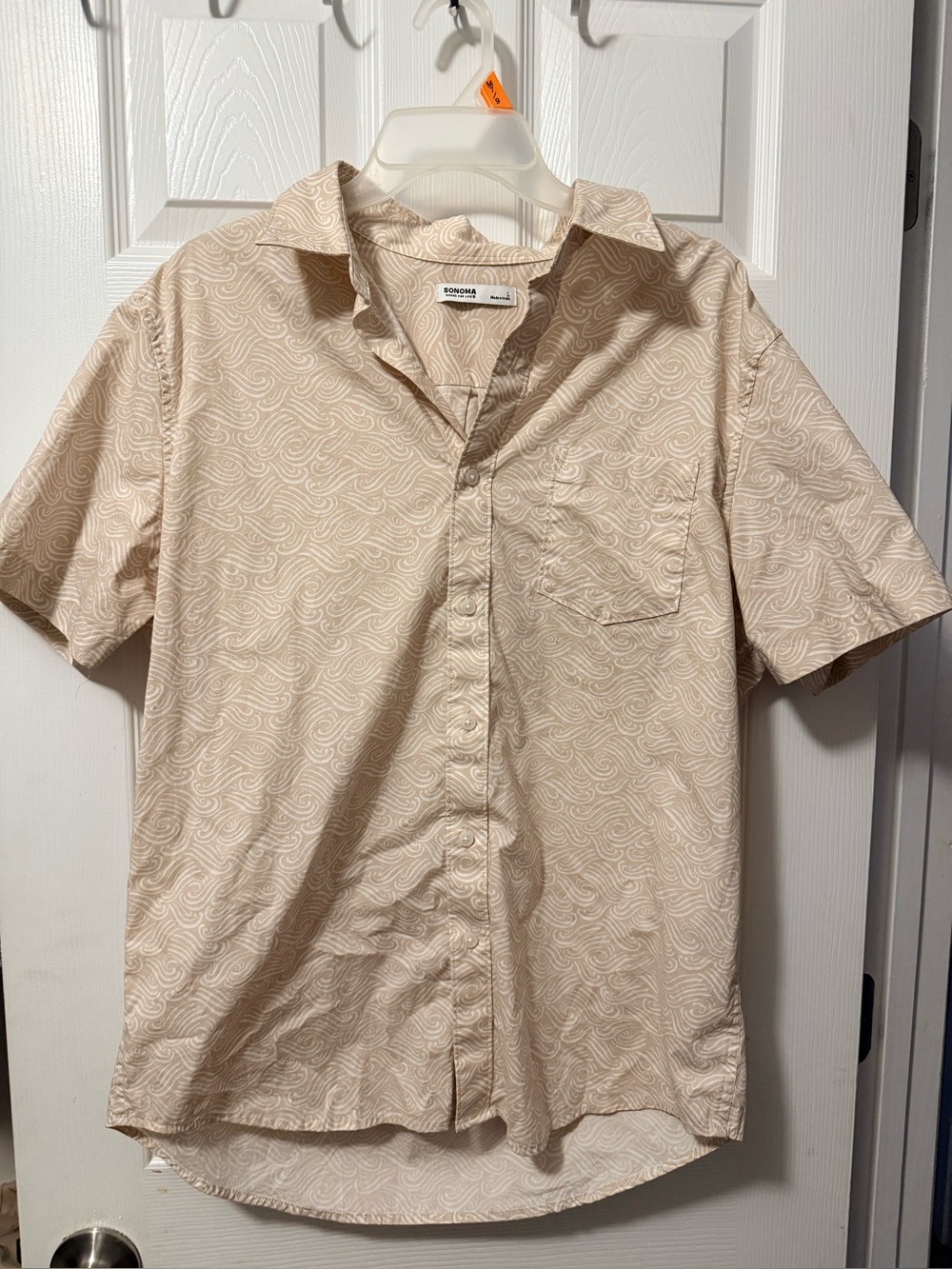 Sonoma Beige Short Sleeve Button-Down Shirt with Subtle Wave Print
